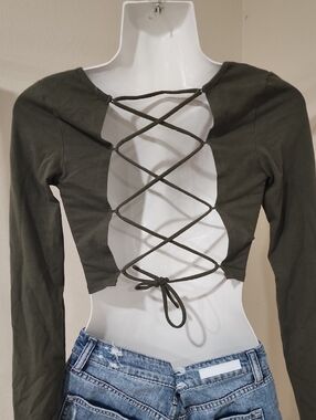 Garage Dark Green Long Sleeve Crop Top